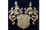  Blason armoirie en bois sculpte